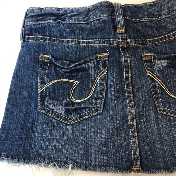 Refuge Y2K Micro mini-Jean distressed Skirt Blue Denim size 3 - Picture 3 of 13